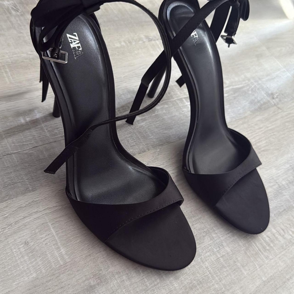 Zara Black Strappy Heels for Women